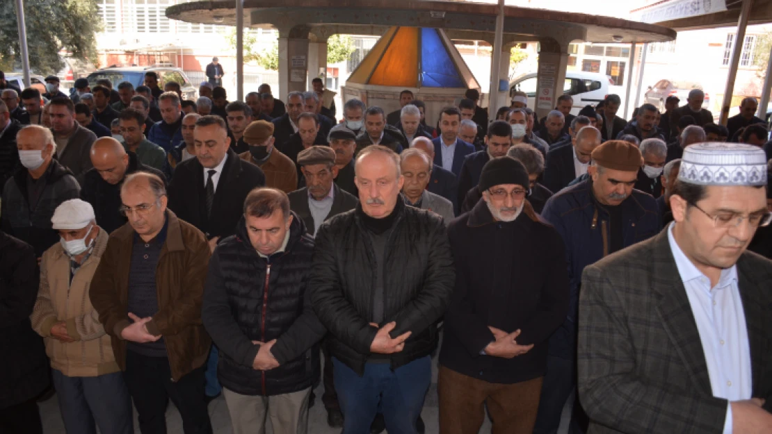 Küçükoğlu, ebediyete uğurlandı