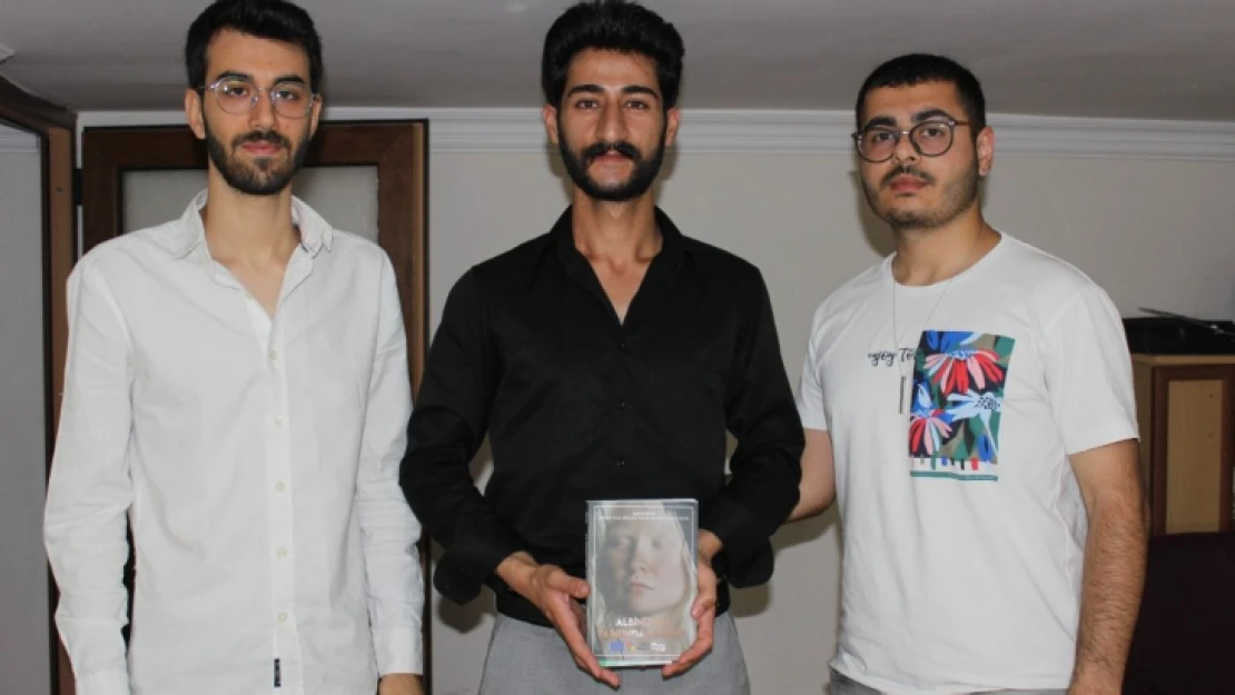 ADÜ'lü öğrenciler albinizmli bireylerin sesi oldu