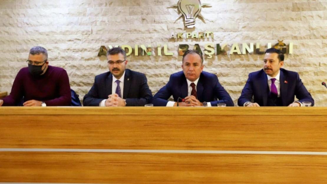 AK Parti'de Cumhurbaşkanı hareketliliği
