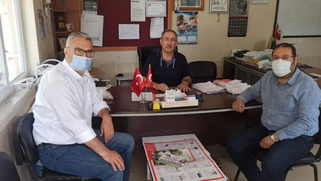 Altıntaş, muhtarları dinlemeye devam ediyor