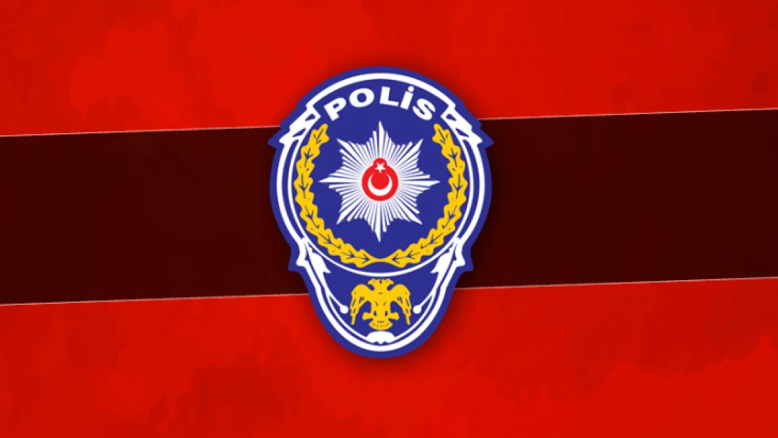 Aranan araç Sultanhisar polisinden kaçamadı
