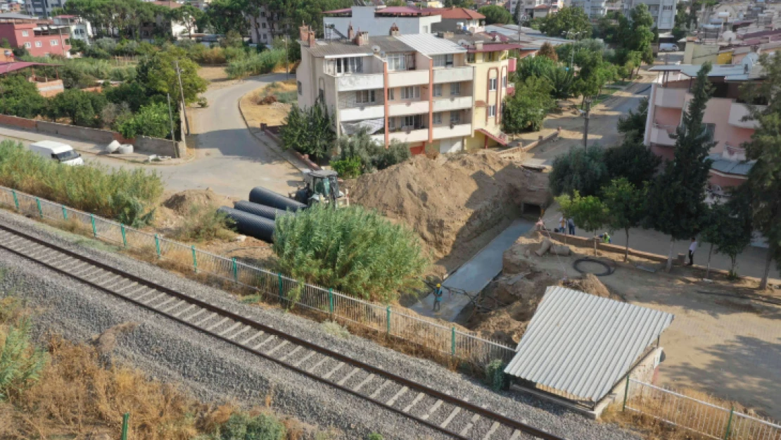 ASKİ'nin Nazilli'deki dev yağmur suyu altyapı çalışması sürüyor