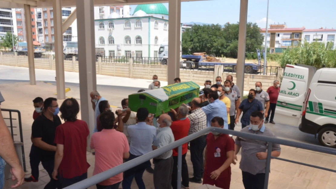 Aslı hemşire, son yolculuğuna uğurlandı