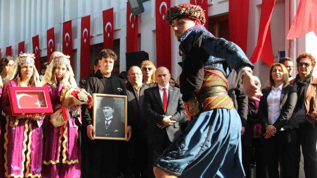 Atatürk'ün Aydın'a gelişi törenle kutlandı