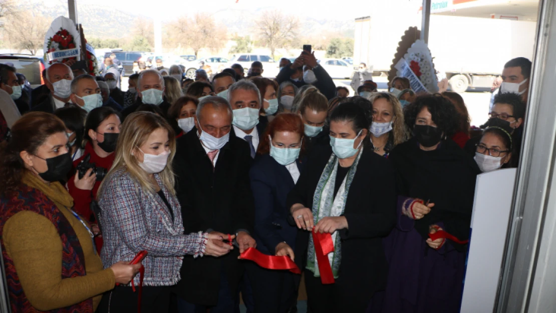 Atçalı kadınlar istedi ve başardı