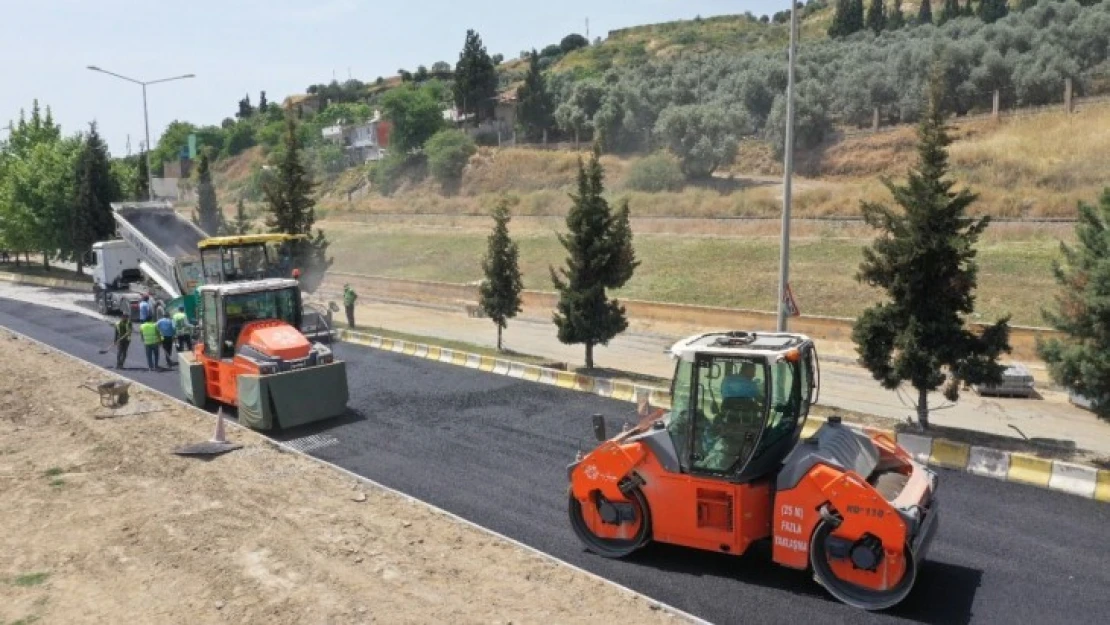 Aydın BŞB, Efeler'de yol yapım çalışmalarını sürdürüyor