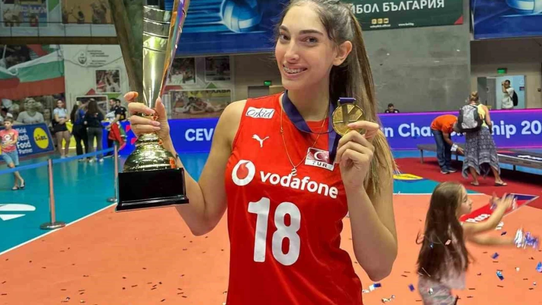 Aydın Büyükşehir Belediyesi Kadın Voleybol Takımı'na pasör çaprazı takviyesi