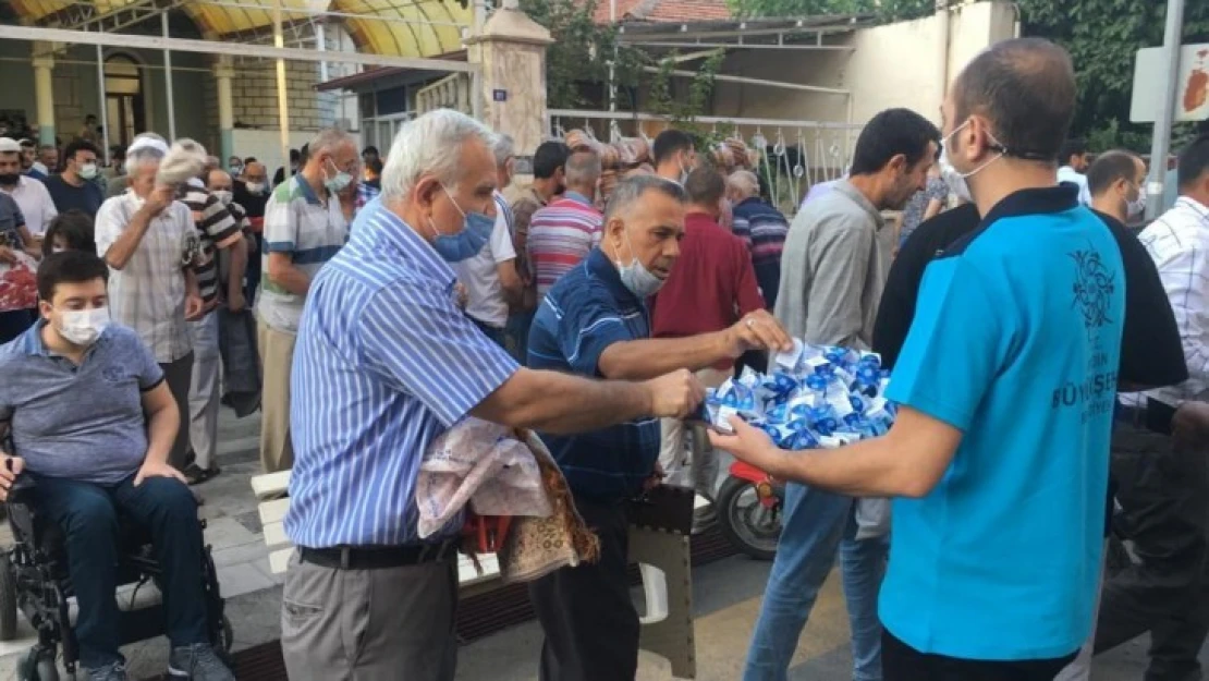 Aydın Büyükşehir Belediyesi'nden lokumlu bayramlaşma