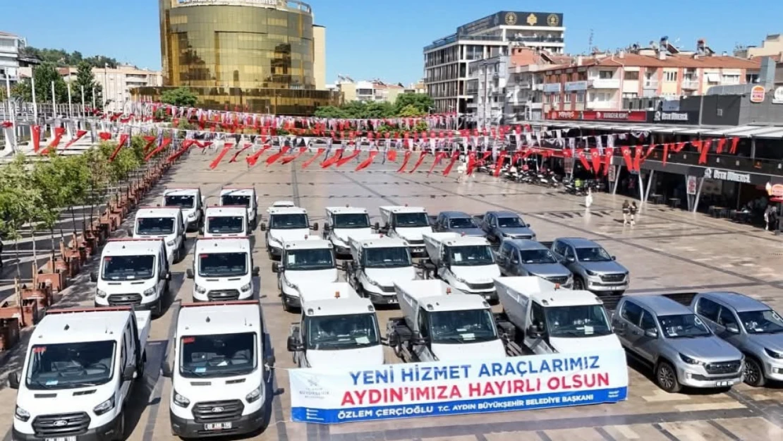 Aydın Büyükşehir Belediyesi'nden Bozdoğan'a hizmet aracı desteği
