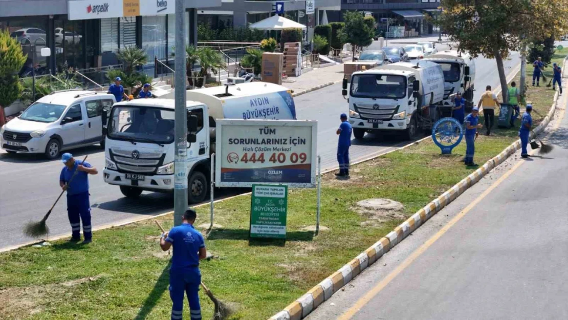 Aydın Büyükşehir, Kuşadası'nda çalışmalarını sürüdürüyor