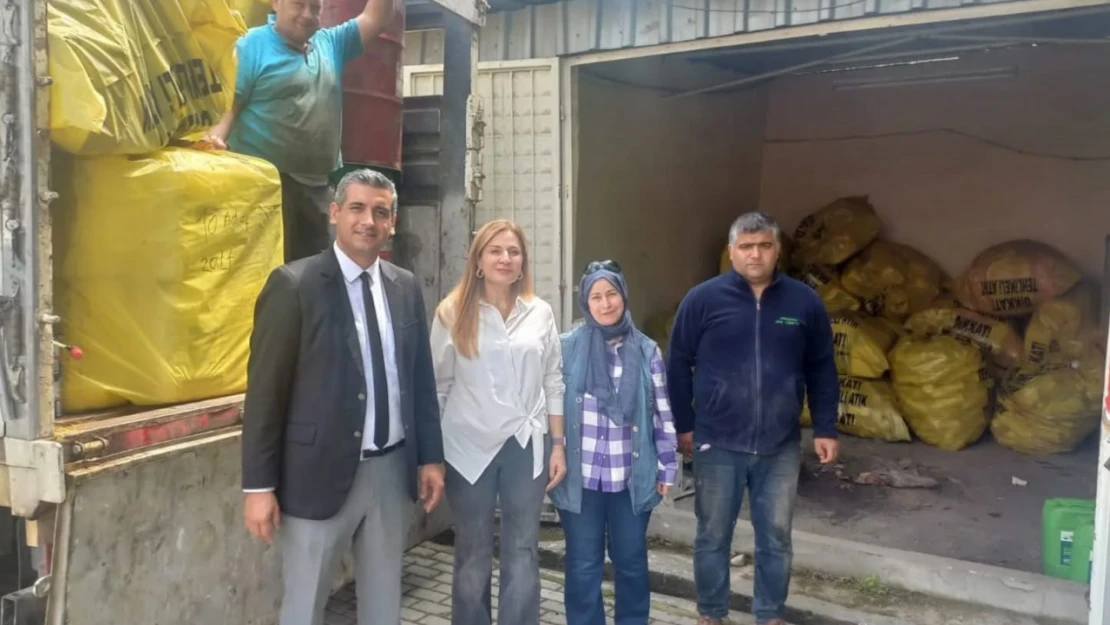 Aydın'da 'Atıkları toplayalım, geleceğe nefes olalım' projesi sürüyor