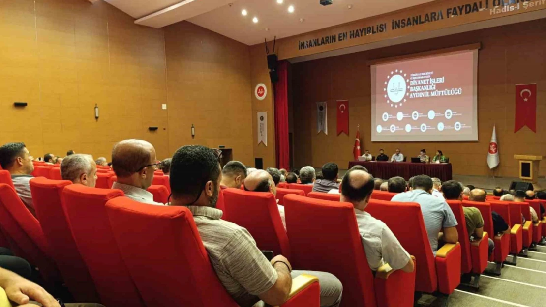 Aydın'da 'Bir Yetime Aile Olmak' temalı panel düzenlendi