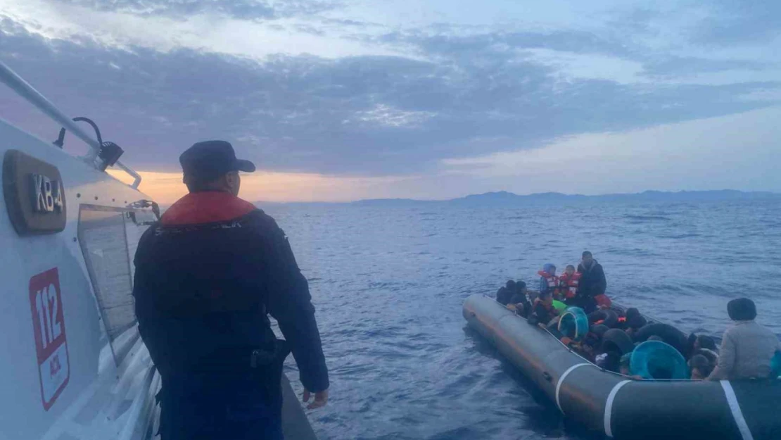 Aydın'da 13 düzensiz göçmen kurtarıldı