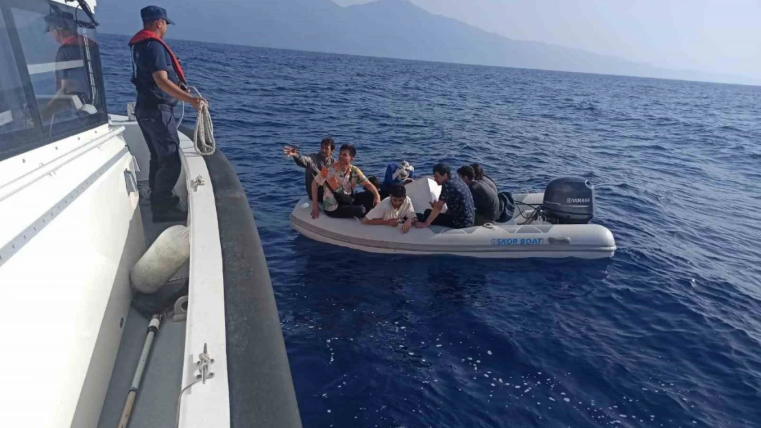 Aydın'da 8 düzensiz göçmen kurtarıldı