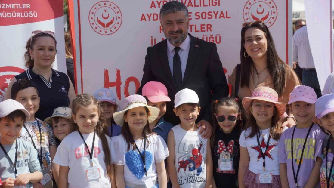 Aydın'da Aile Yılı kortej yürüyüşü yapıldı