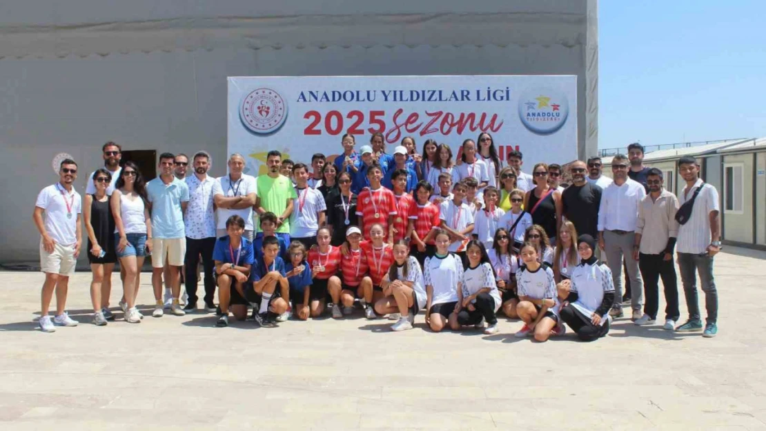 Aydın'da Analig Tenis 2. Etap Müsabakaları tamamlandı