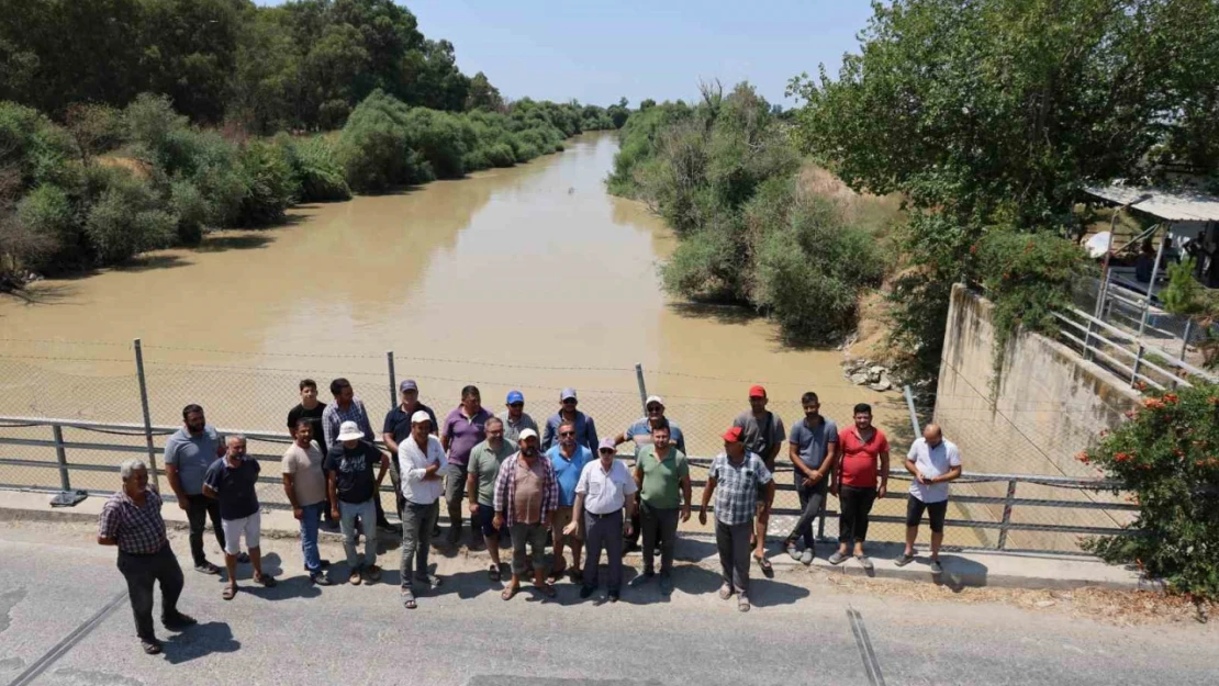 Aydın'da çiftçilerin su eylemi