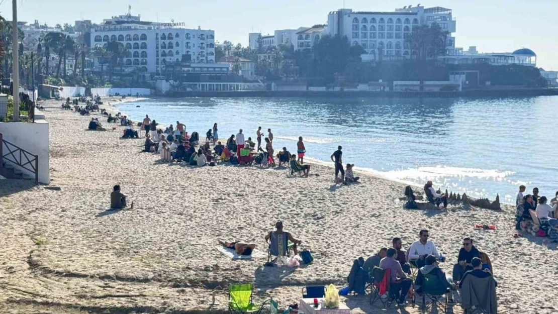 Aydın'da güneşi gören sahillere koştu