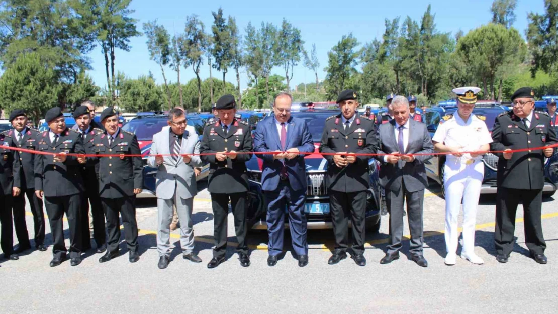 Aydın'da jandarma filosuna 52 yeni araç katıldı