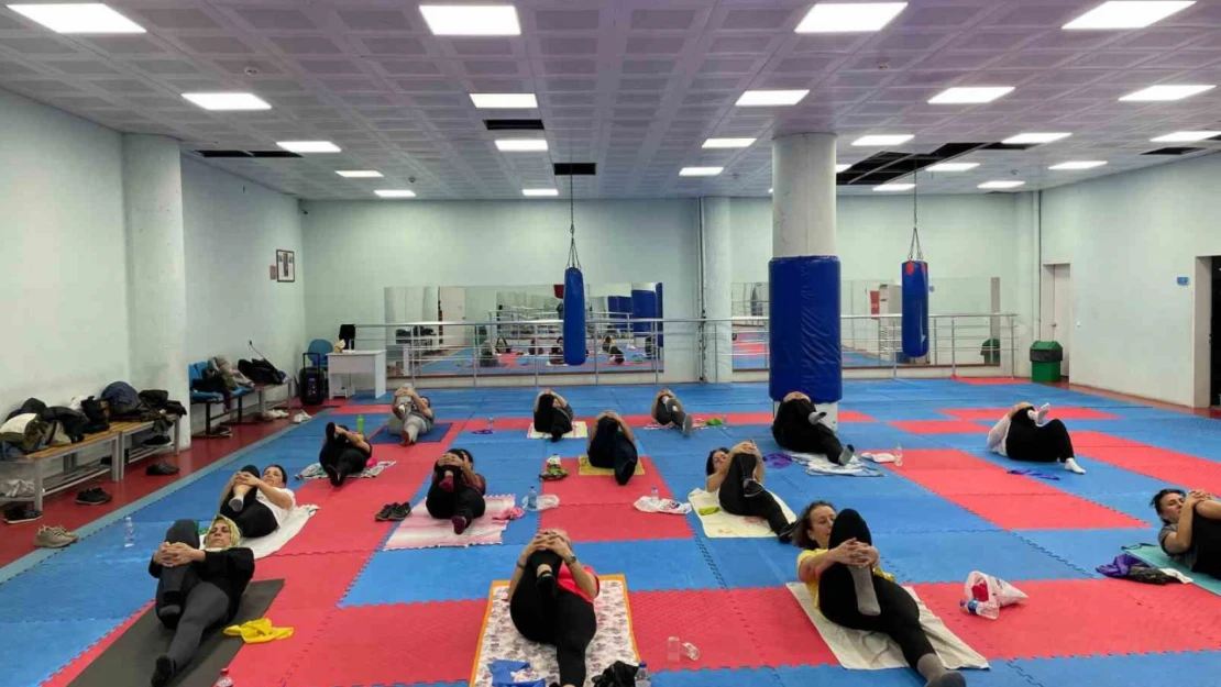 Aydın'da kadınlar güne sporla başlıyor