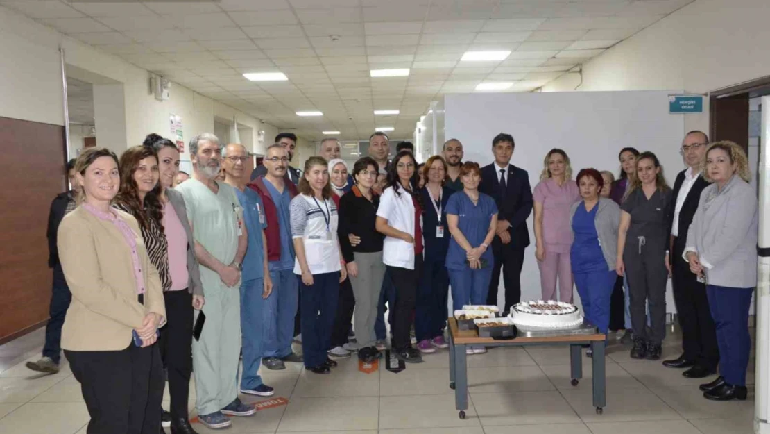 Aydın'da sağlıkçılardan 'Acil Sağlık Hizmetleri Haftası' kutlaması