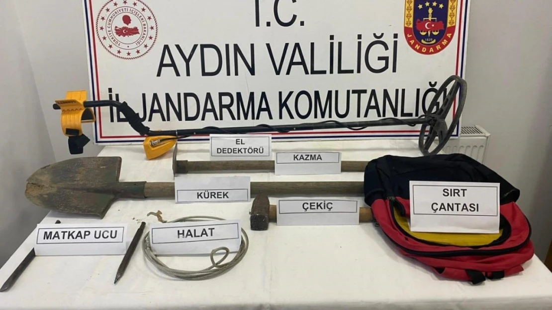 Aydın'da sit alanındaki kaçak kazıya jandarmadan suçüstü: 3 gözaltı