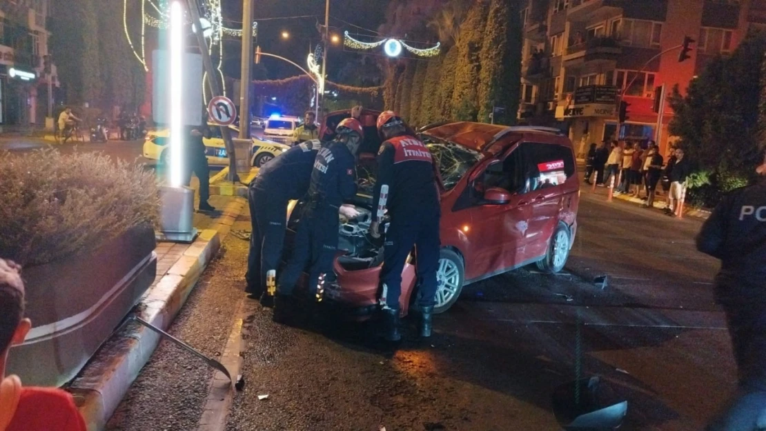 Aydın'da trafik kazası: 2 yaralı