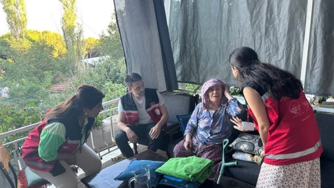 Aydın'da yangından etkilenen vatandaşlara destek