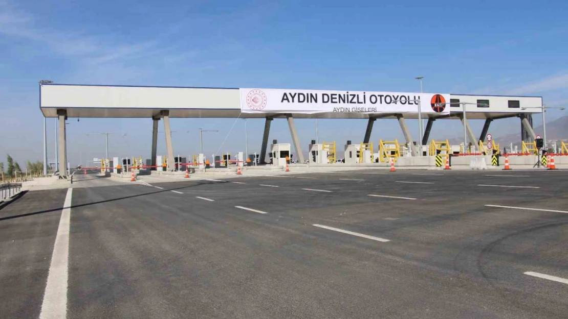 Aydın-Denizli Otoyolu hizmete açıldı