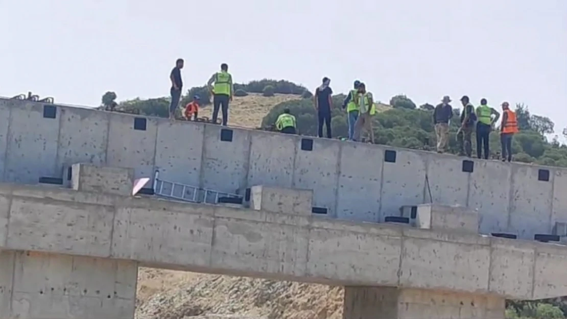 Aydın-Denizli Otoyolu'nda çalışan işçiler yine eyleme başladı