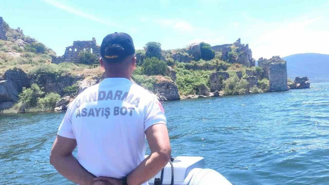 Aydın jandarması biyokaçakçılara göz açtırmıyor