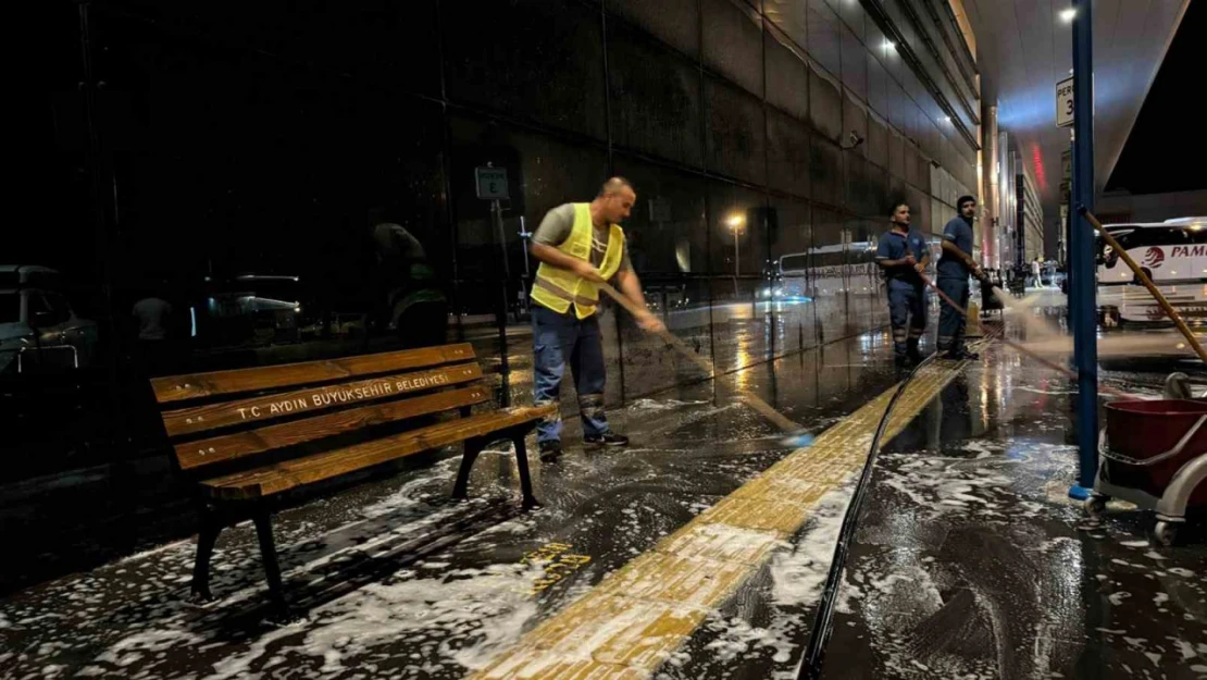 Aydın otogarı 'pırıl pırıl' oldu