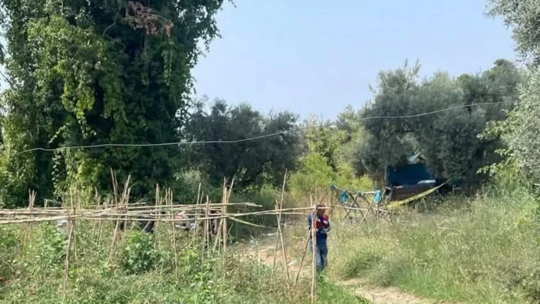 Bahçesini domuzlardan korumak için evden çıkan çiftçi tarlasına ölü bulundu