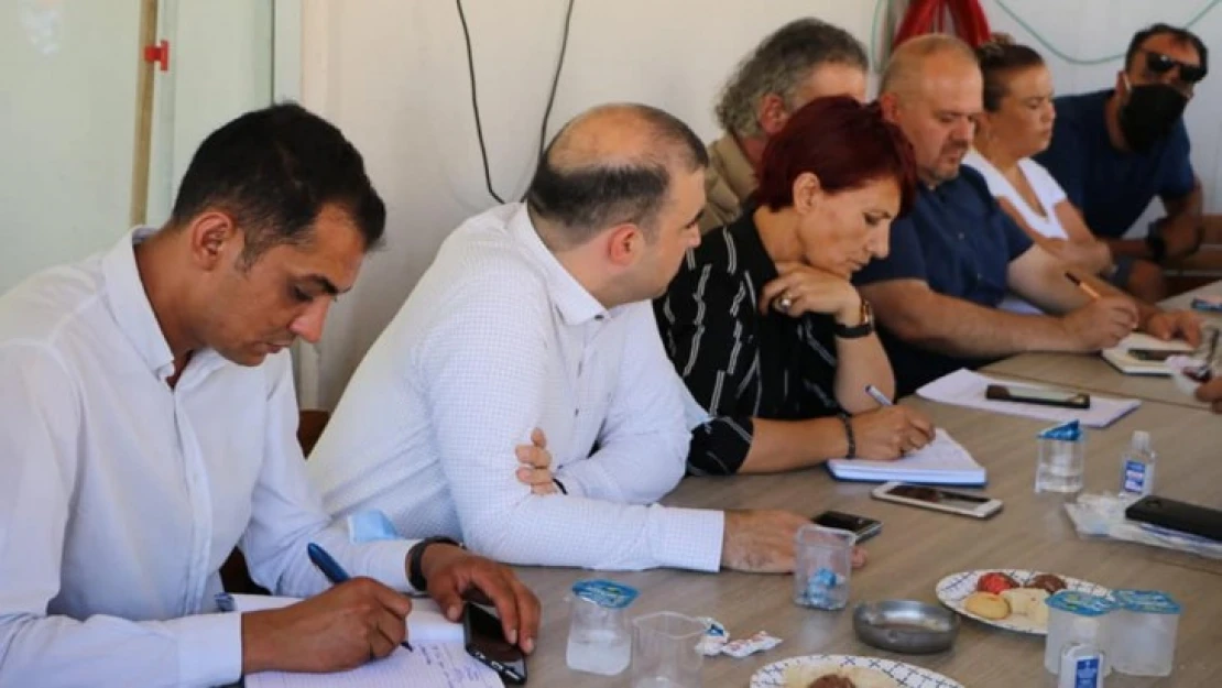 Başkan Alptekin delegelerle buluştu