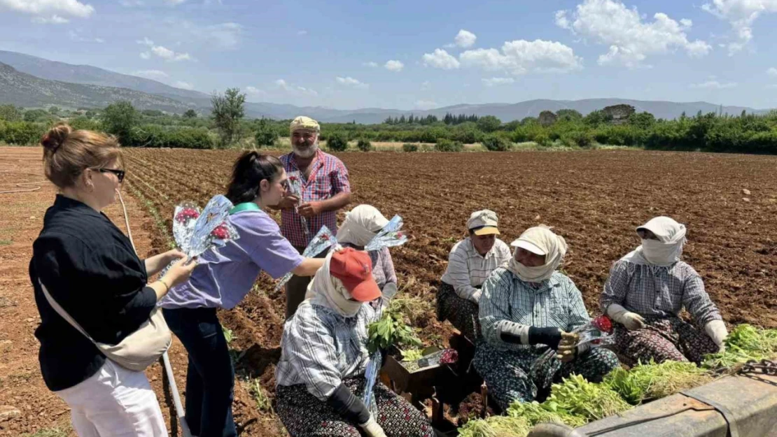Başkan Büyükyapıcı, anneleri unutmadı