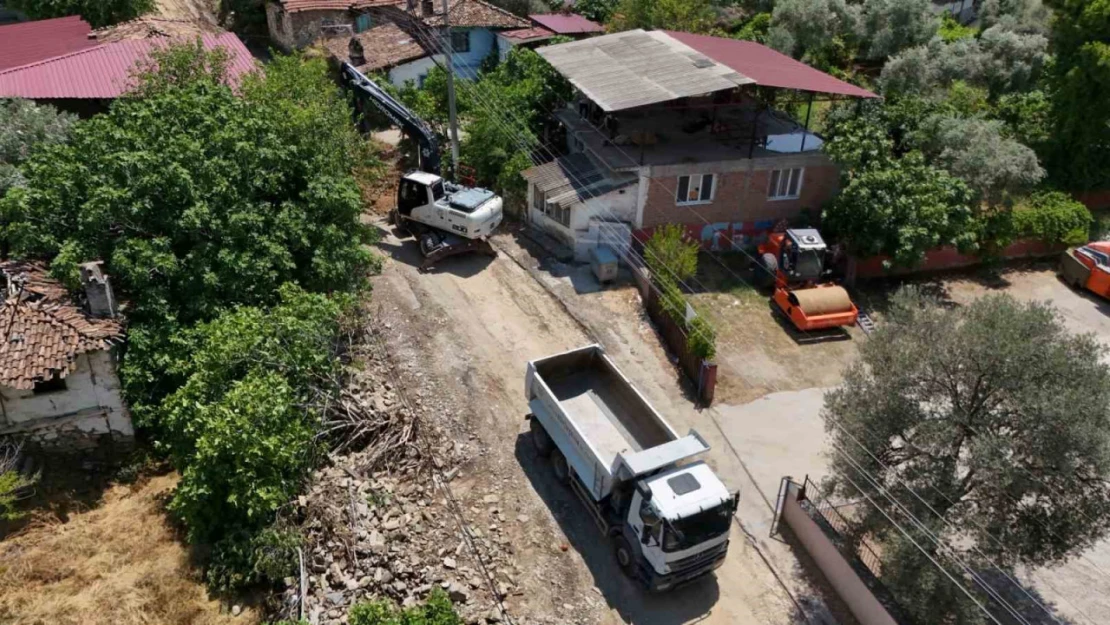 Başkan Çerçioğlu'ndan Bozdoğan'da yol hamlesi