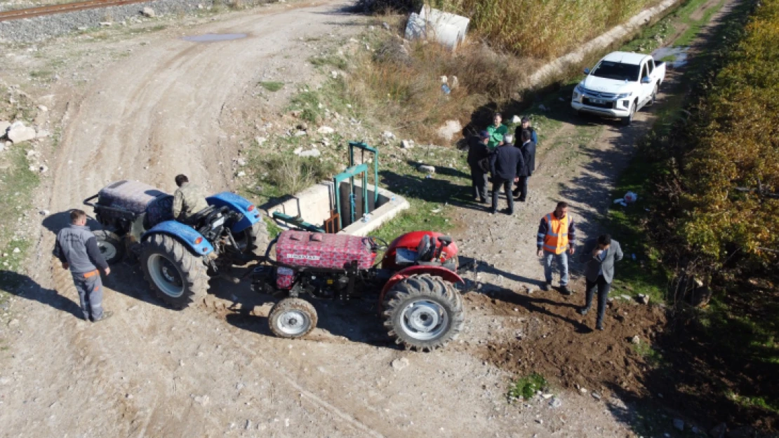 Başkan Erol, çiftçinin imdadına yetişti