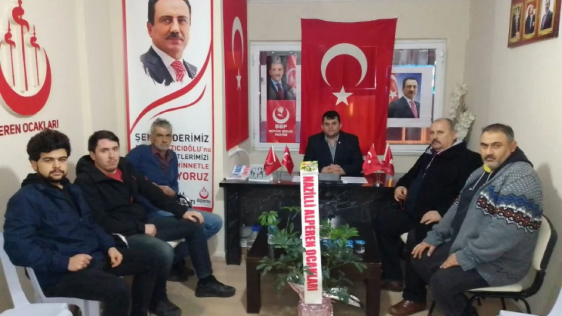 Başkan Eser partililer bir araya geldi