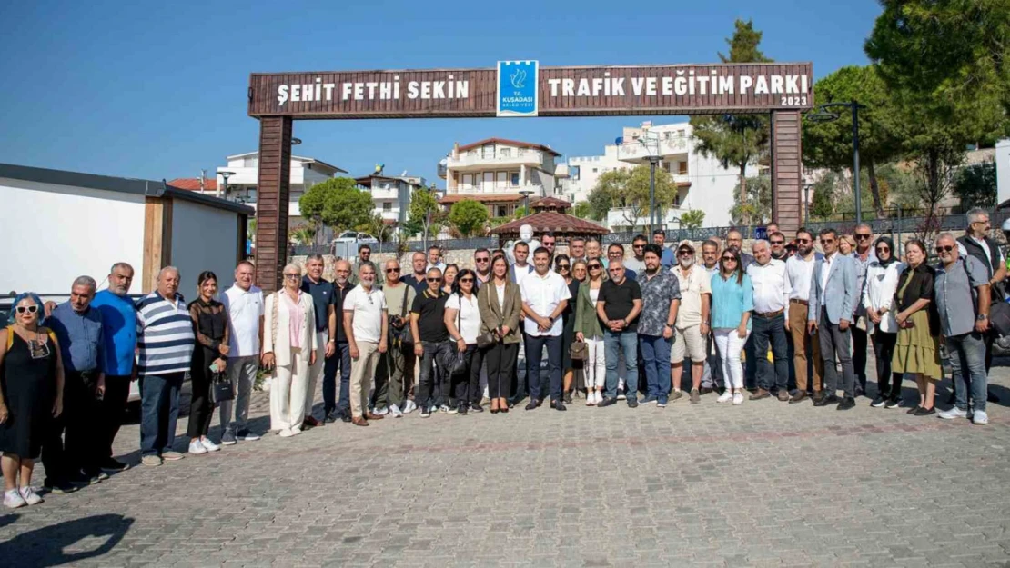 Başkan Günel: 'Vites yükselterek Kuşadası'na hizmet etmeye devam edeceğiz