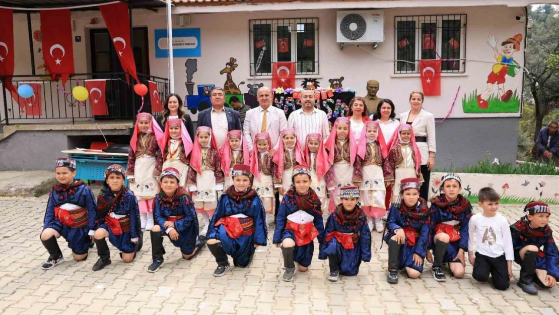 Başkan Kaya, çocukların mutluluğuna ortak oldu
