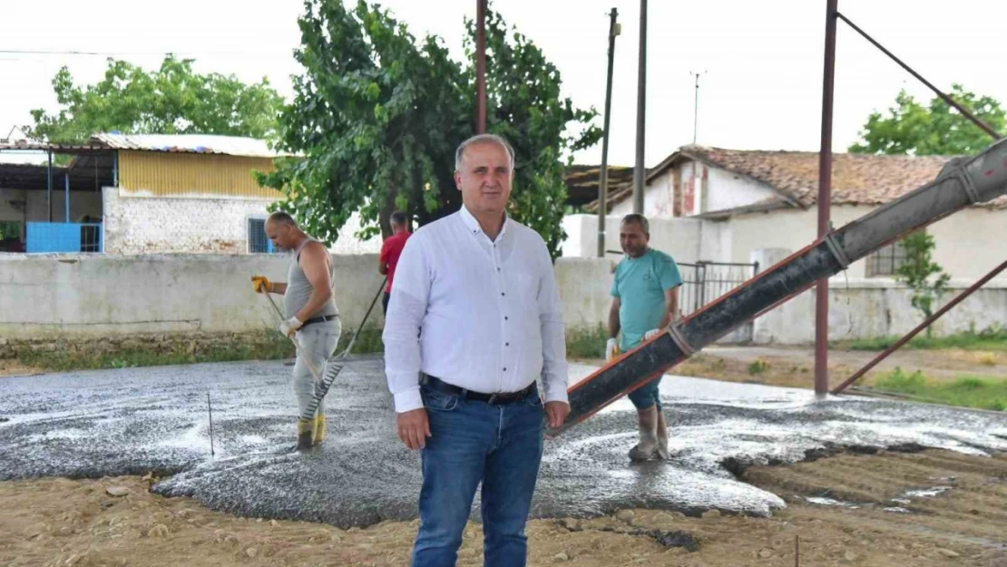 Başkan Kaya Yazıdere Mahallesi'ndeki çalışmaları yerinde inceledi