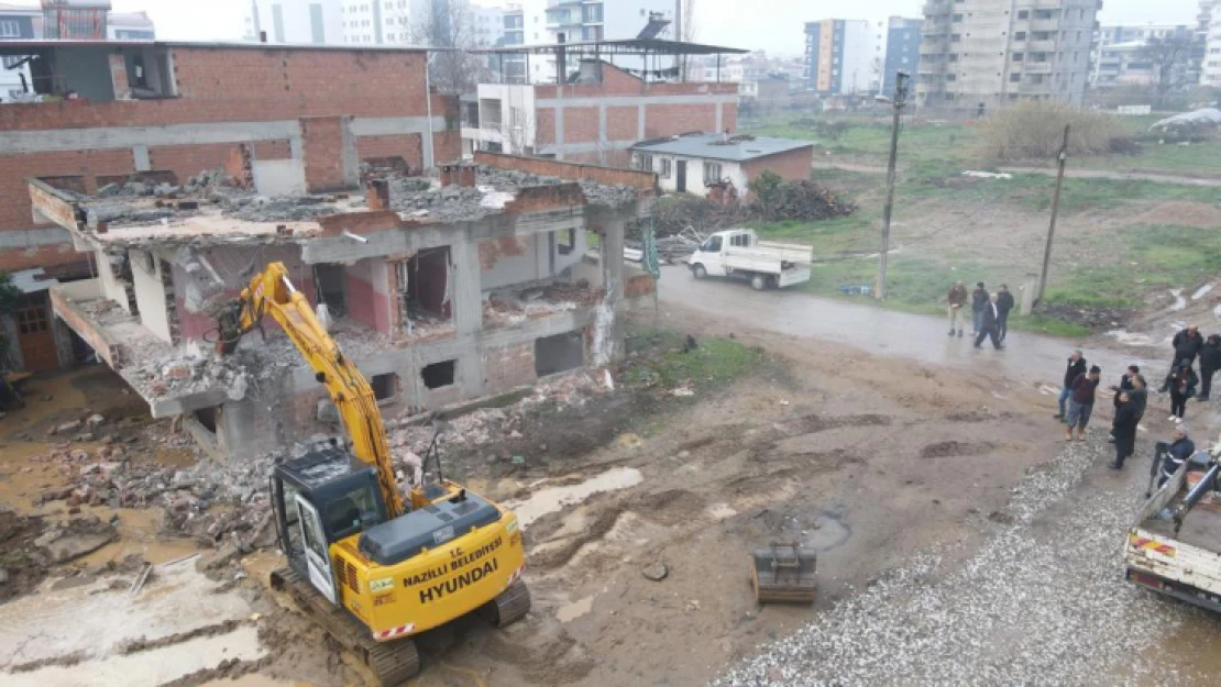 Başkan Özcan'dan saha çalışmalarına yakın markaj