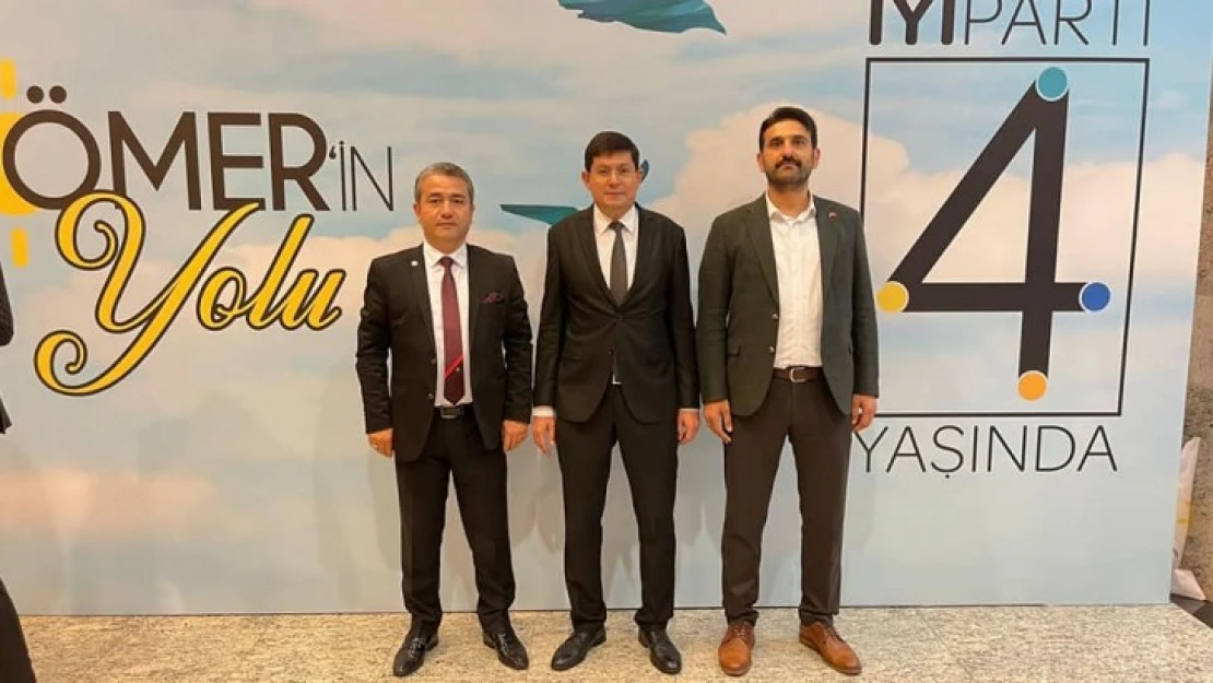 Başkan Özcan, partisinin 4. kuruluş yıl dönümü programına katıldı