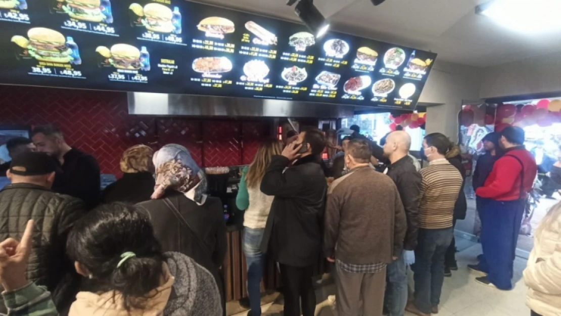 'Bi Dana Döner' Nazilli'de hizmete girdi