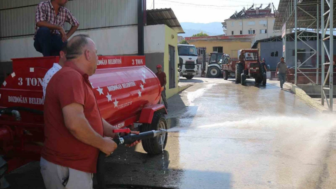 Bozdoğan Belediyesi donanımlı 3 su tankeri aldı