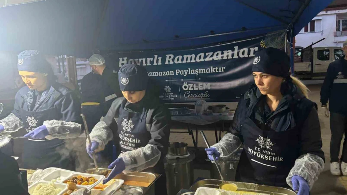 Bozdoğanlılar ilk iftarı Büyükşehir sofrasında açtı