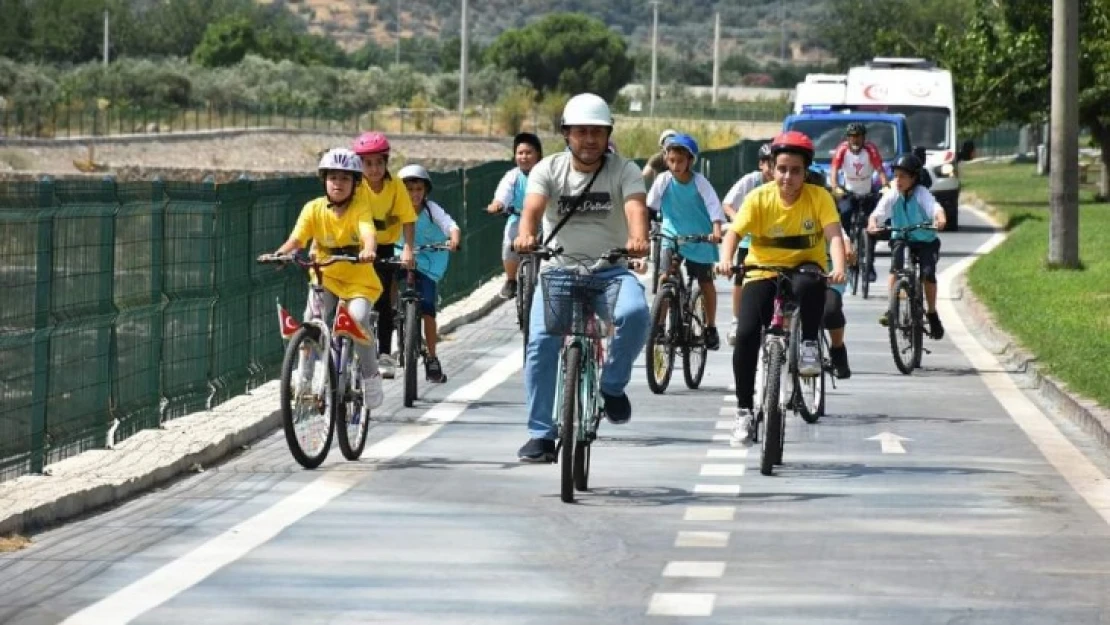 Buharkentli öğrenciler telafi için pedalladı