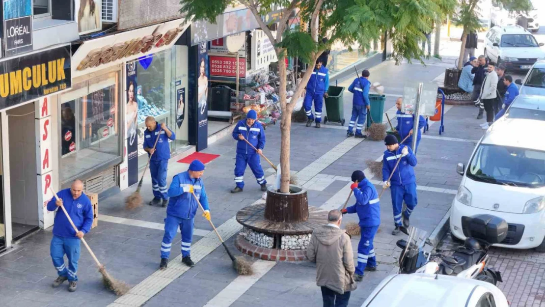 Büyükşehir Didim'de hizmetlerine devam ediyor