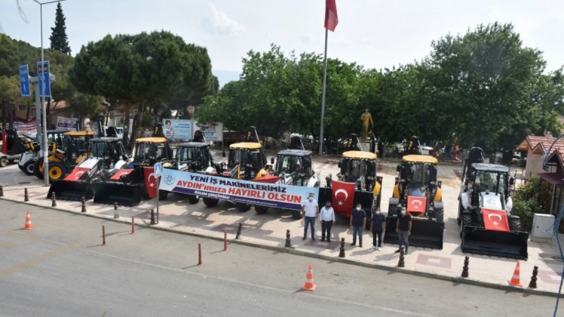 Büyükşehir, Karacasu'ya yeni iş makinaları kazandırdı