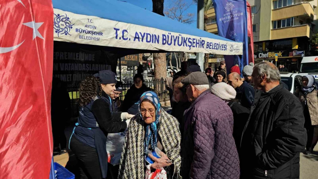 Büyükşehirden 6 Şubat anısına helva hayrı